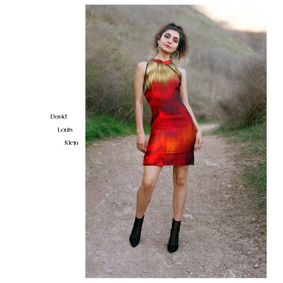 Rain Soaked Street Cheongsam/Qipao Style Dress - Picture 7 of 14